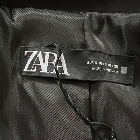 Like New! Zara Women's Lapel Collar Blazer Jacket in Size  S - Picture 5 of 15